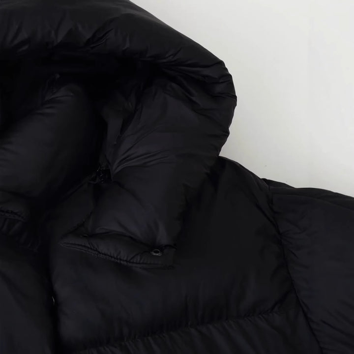 Damen nan oversized Steppjacke mit voluminöser Kapuze und aufgesetzten Pattentaschen Echo Archiv
