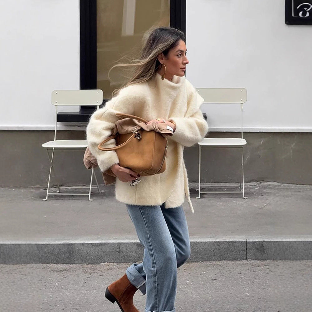 Damen Oversize Wollmix-Poncho mit asymmetrischem Fall und Bindebändern Echoarchiv