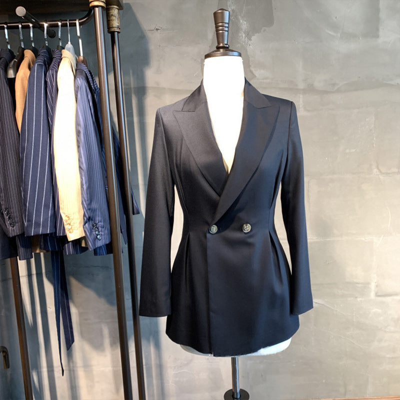 Damen Eleganter Doppeltbreasted Blazer mit modernem Schnitt Echoarchiv