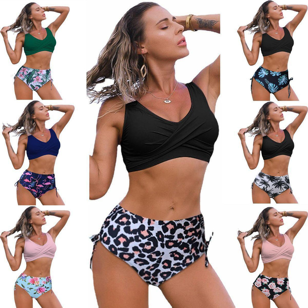 Damen Tankini-Set mit floralem Unterteil und lässigem Wickeloberteil Echo Archiv