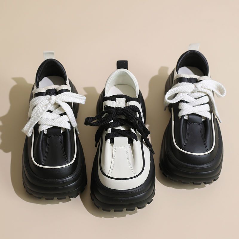 Damen Sportliche Chunky Sneakers mit strapazierfähigem Obermaterial und rutschfester Sohle Echo Archiv