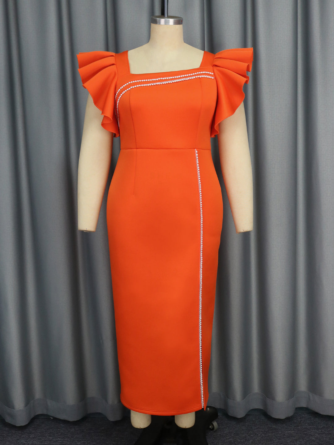 Damen Elegantes Maxikleid mit Puffärmeln und funkelnden Akzenten Echo Archiv