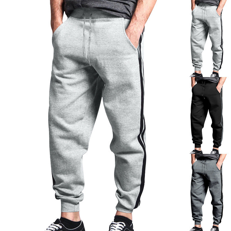 Herren Relaxed-Fit Jogginghose mit seitlichem Kontraststreifen, Elastikbund & Kordelzug – Sorevano