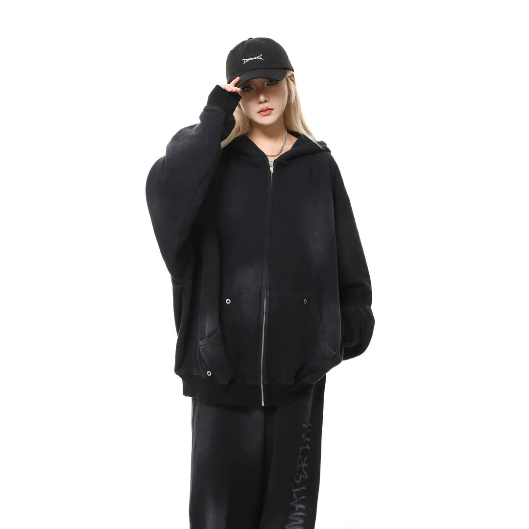 Unisex Kapuzenpullover im Oversize‑Cut mit Batik‑Wash und Statement‑Rückenprint Echoarchiv