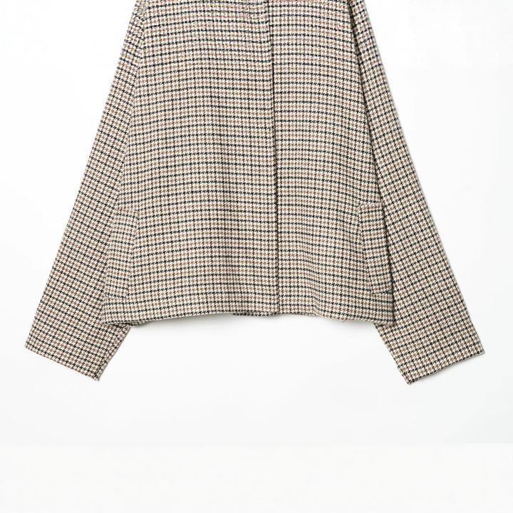 Damen Kurzjacke im Hahnentritt‑Muster mit hohem Stehkragen und Oversize‑Raglanärmeln Echo Archiv