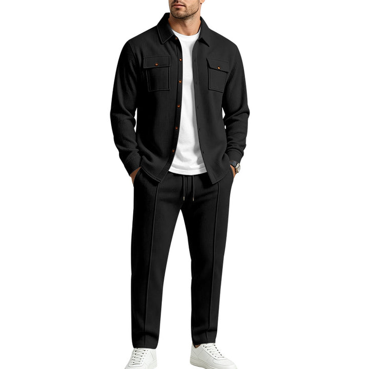 Herren Overshirt- und Jogger-Set aus strukturierter Strickqualität Echoarchiv