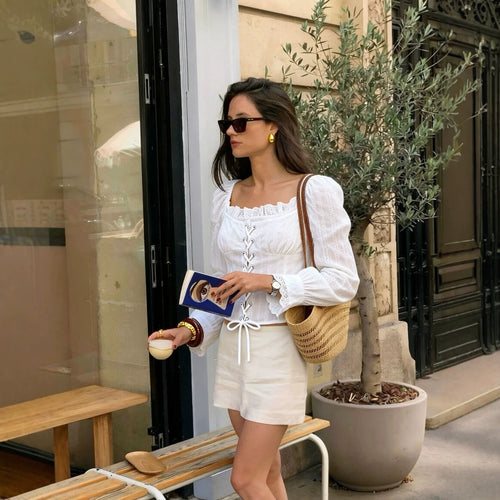 Damen Corsagen-Top im Broderie‑Look mit Schnürung und Puffärmeln Echoarchiv