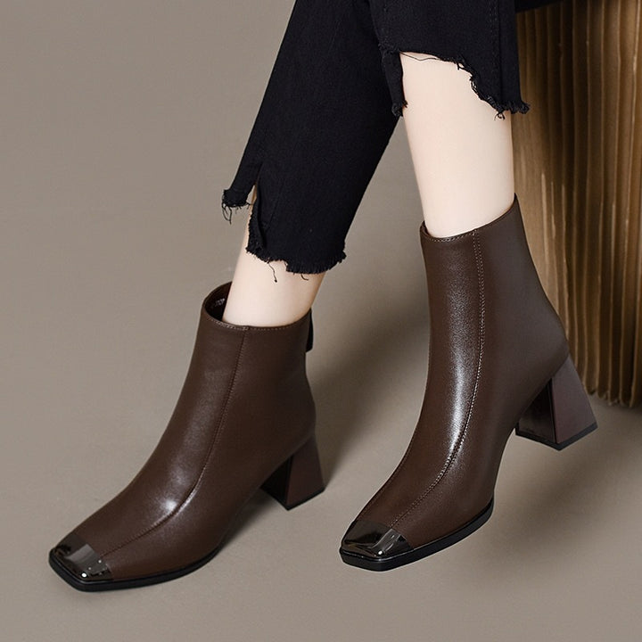 Damen Elegante Ankle Boots mit Hochglanzspitze Echo Archiv