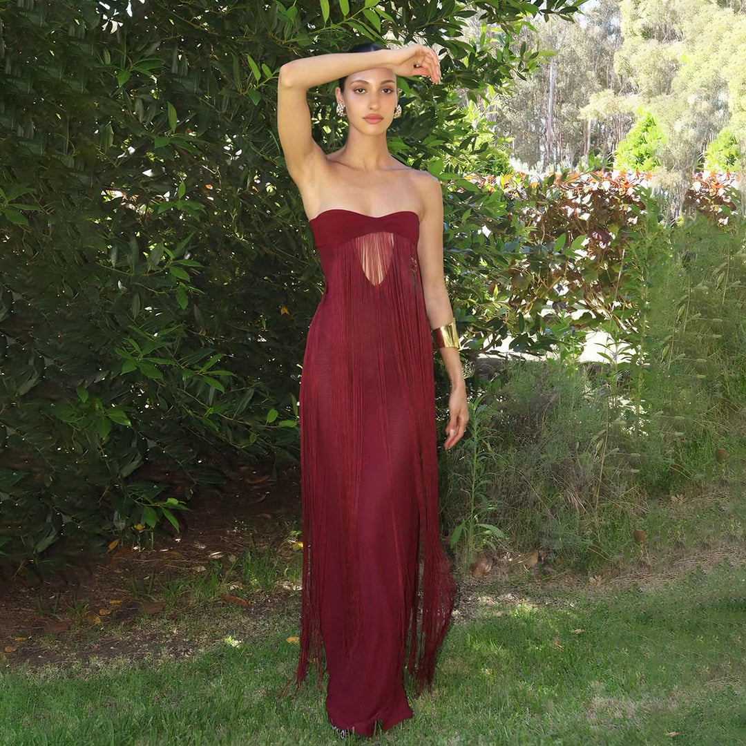 Damen Elegantes Maxi-Kleid mit Fransen und tiefem Ausschnitt Echo Archiv