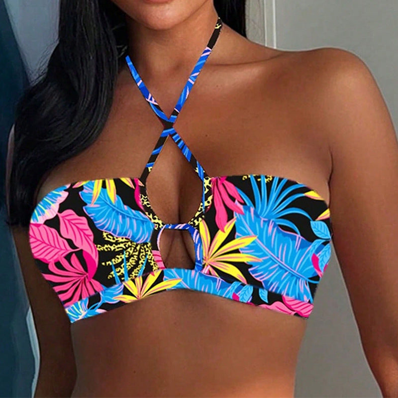 Damen Bandeau-Bikini mit modischem Wickeldetail Echo Archiv