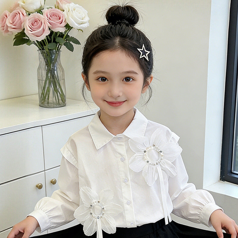 Mädchen Bluse mit floralen Applikationen und eleganten Rüschendetails Echo Archiv