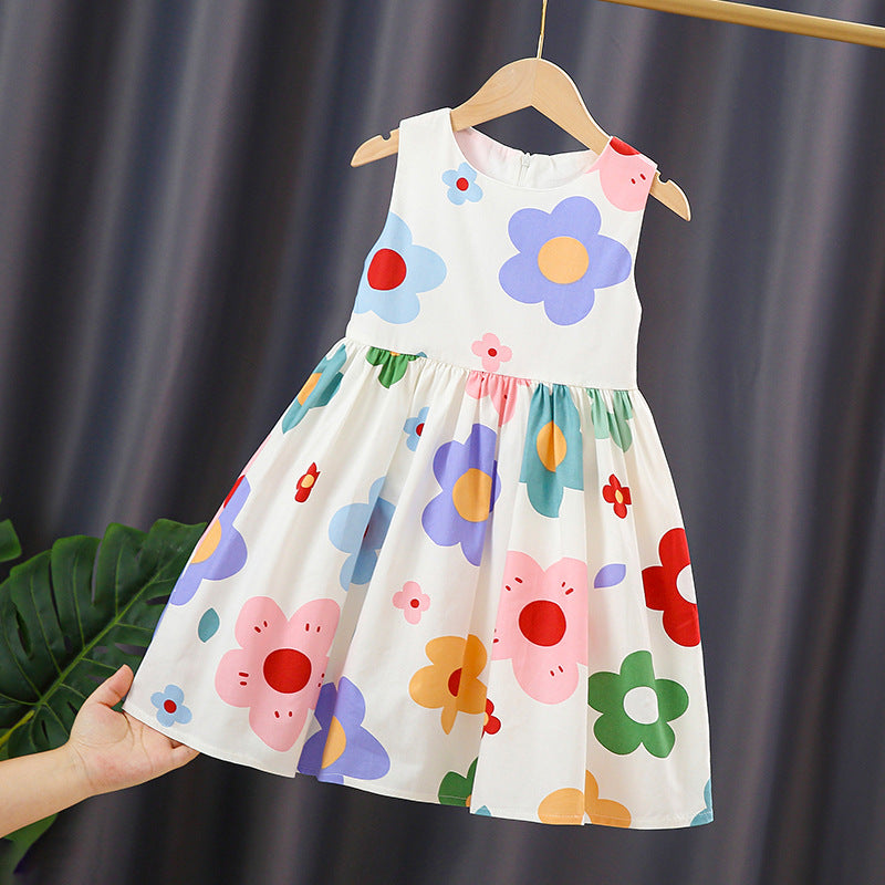 Mädchen Sommerkleid mit buntem Blumenmuster Echo Archiv