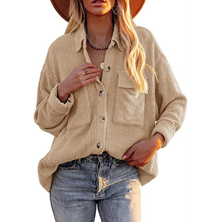 Damen Oversize-Feinstrick-Hemdjacke mit Knopfleiste und Brusttaschen Echoarchiv