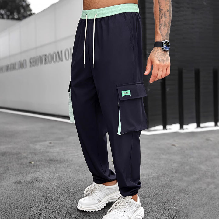 Herren Sportliche Cargo-Hose mit seitlichen Taschen Echoarchiv