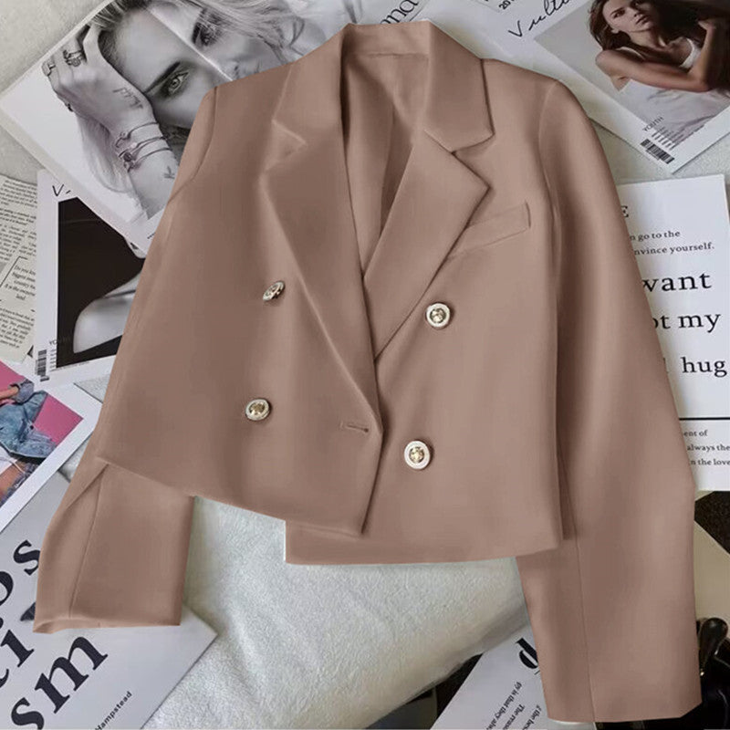 Damen Modischer Kurzblazer mit doppelt geknöpften Details Echo Archiv
