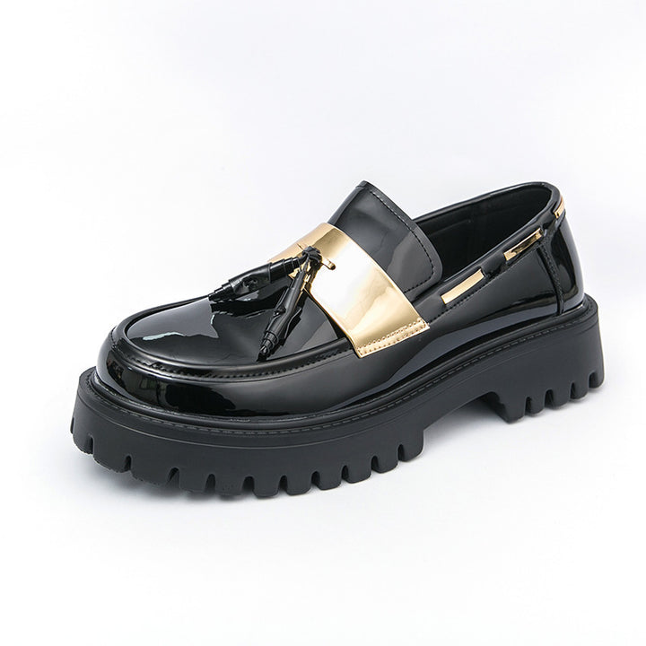 Damen Plateau-Brogue Derby mit markanter Profilsohle und Lacklederoptik Echo Archiv