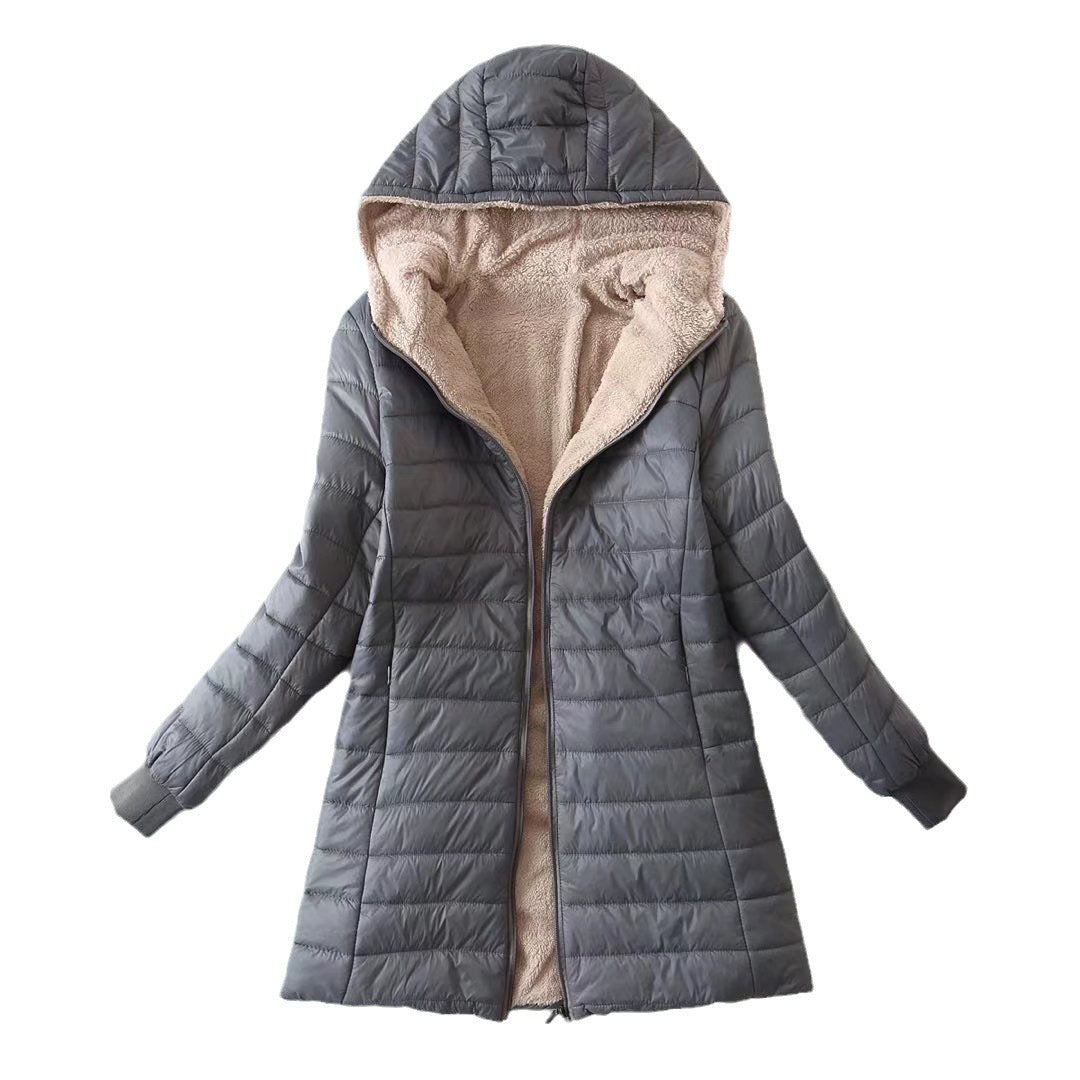 Damen ultraleichter gesteppter Parka mit Teddyfutter, Kapuze und taillierter A-Linien-Silhouette – Montévia