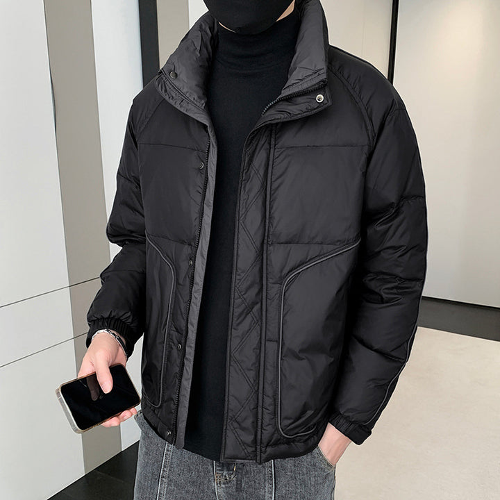 Herren Kurz geschnittene wattierte Steppjacke mit hohem Stehkragen – Taviero