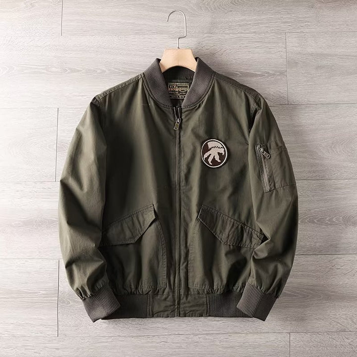 Herren Casual Bomberjacke mit Reißverschluss, Brustpatch und Ärmel-Taschendetail Echoarchiv