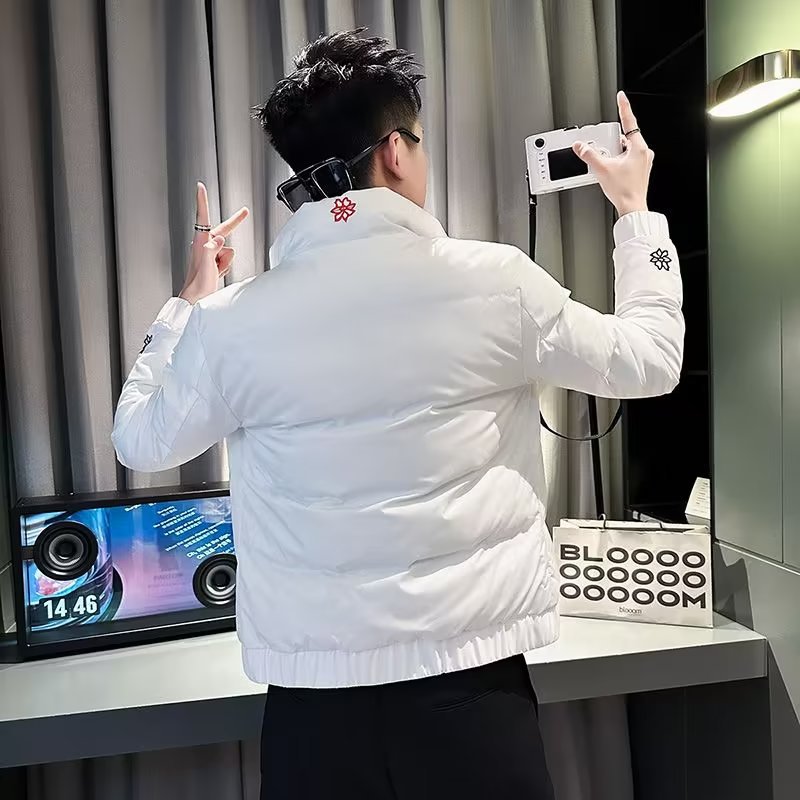 Herren leichte Steppjacke mit sportlichem Schnitt und praktischen Taschen Echoarchiv