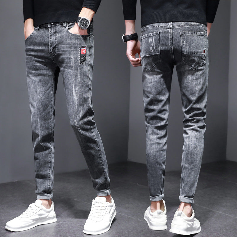 Herren Slim-Fit Jeans im modernen Waschdesign Echoarchiv