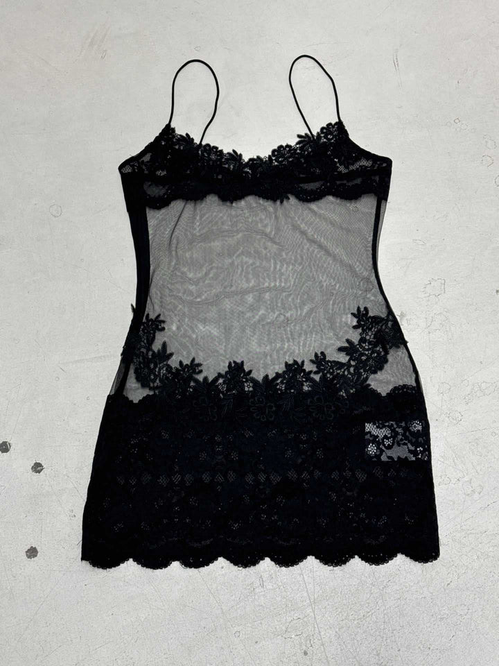 Damen Elegantes transparentes Spitzen-Nachtkleid mit verführerischen Akzenten Echo Archiv