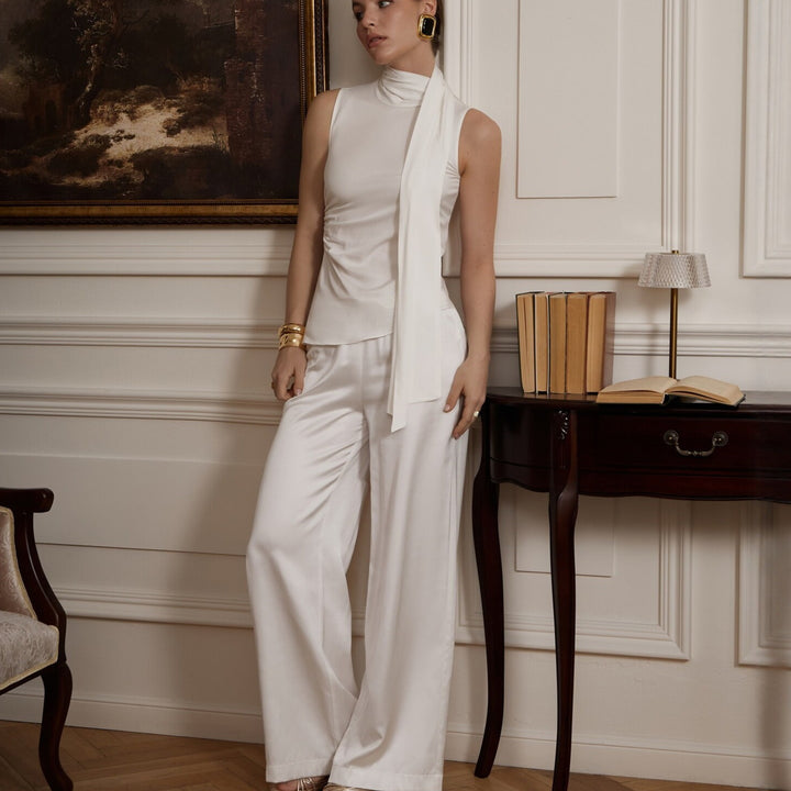 Damen Elegante und figurumspielende Bluse mit Halstuch Echo Archiv