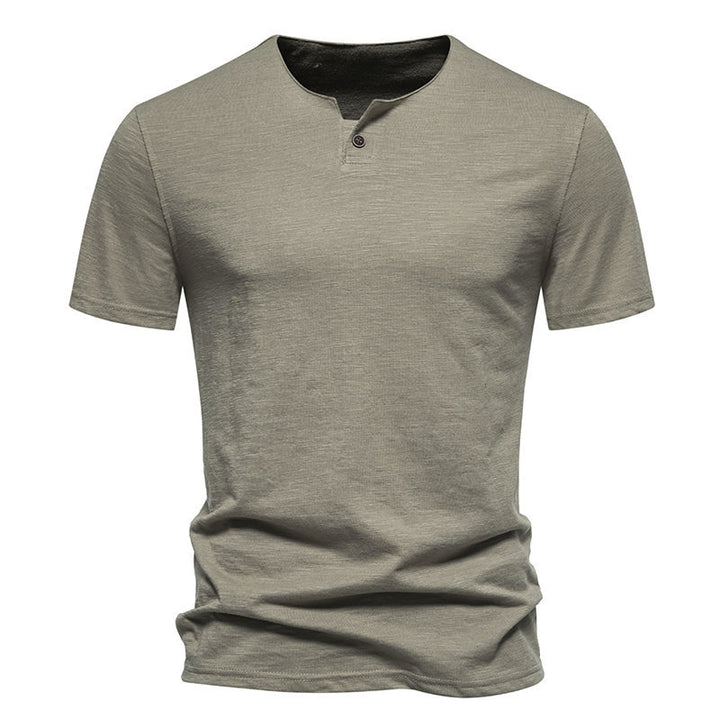 Herren Kurzarm-Henley-Shirt mit elegantem Knopfdesign Echoarchiv