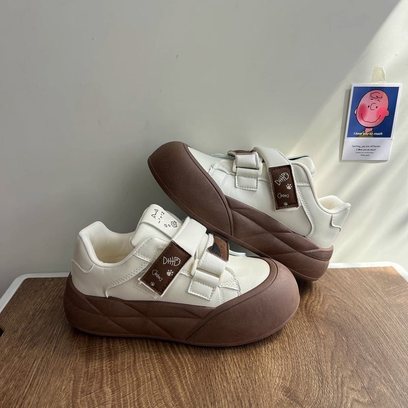 Damen Bequeme Sneaker mit praktischen Klettverschlüssen Echo Archiv