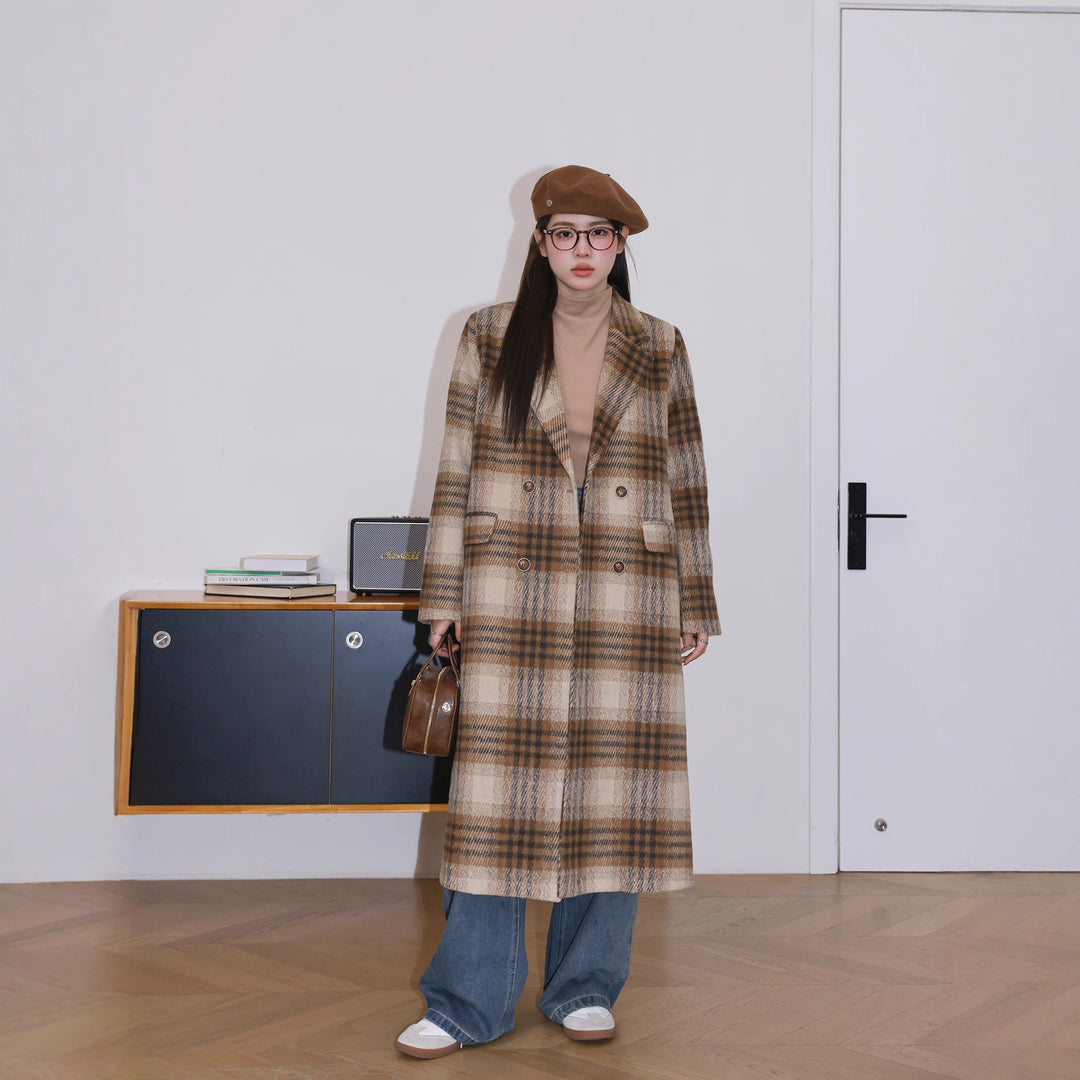 Damen Karierter Bouclé-Blazer mit Reverskragen und aufgesetzten Taschen Echoarchiv