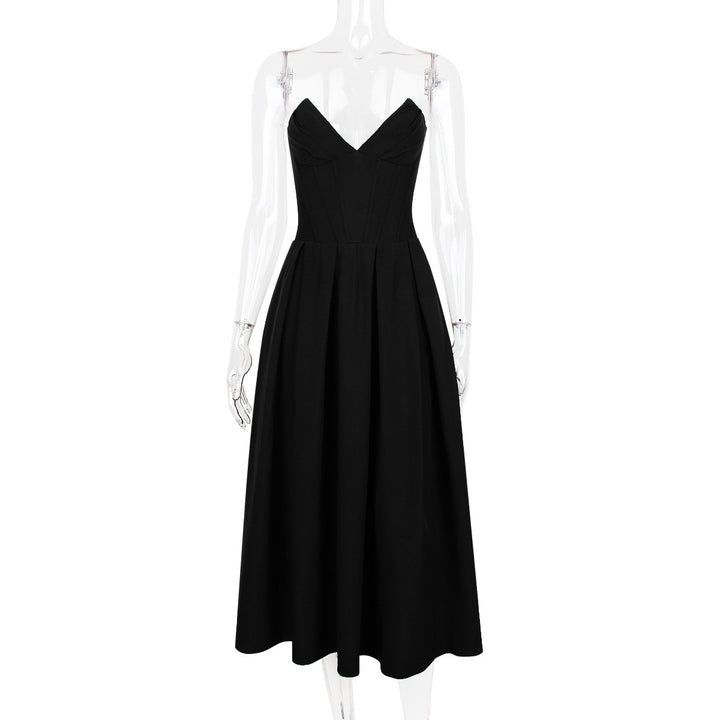 Damen Abendkleid mit elegantem Herz-Ausschnitt und voluminösem Rock Echo Archiv