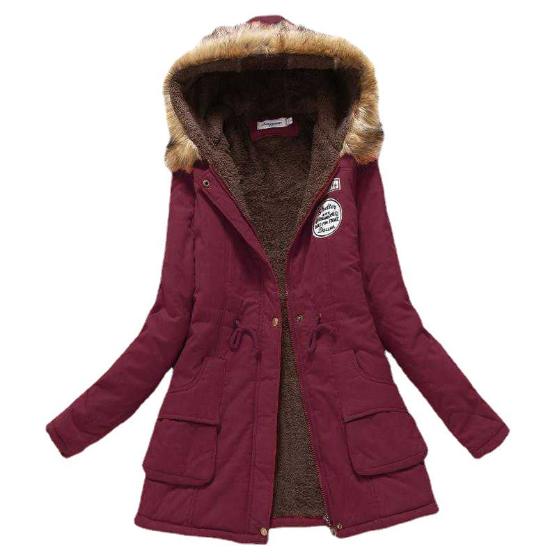 Damen taillierter Steppparka mit Teddyfutter, Kunstfellkapuze und aufgesetzten Taschen – Montévia