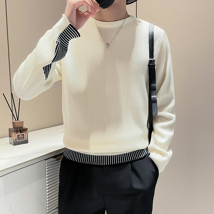 Herren Feinstrick-Pullover mit dezenter Rippenstruktur und kontrastiertem Saum Echoarchiv