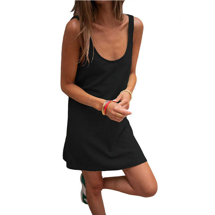 Damen Sommerliches Freizeitkleid mit tiefem Ausschnitt und leichtem Stoff Echoarchiv