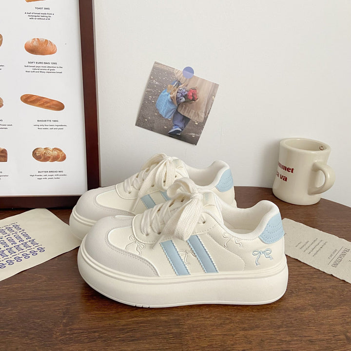 Damen Plattform-Sneaker mit verspielten Design-Details und bequemer Dämpfung Echo Archiv