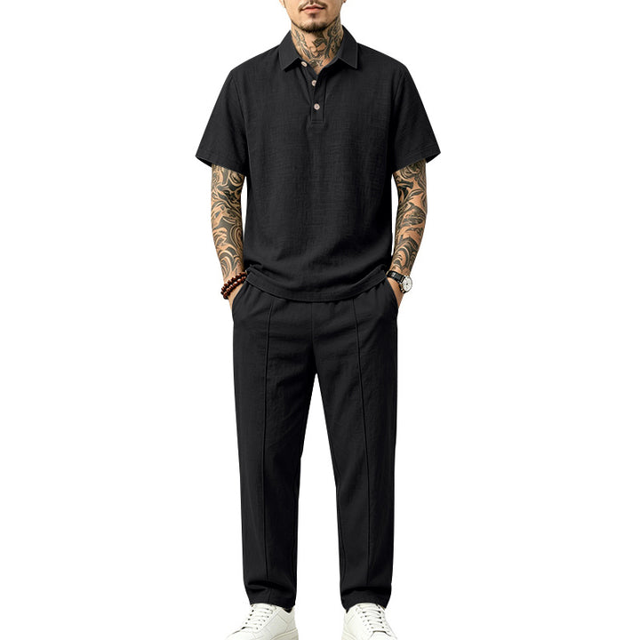 Herren Polo-Lounge-Set aus leichter Leinenmischung mit Kurzarm-Polo und gerader Bundfaltenhose Echoarchiv