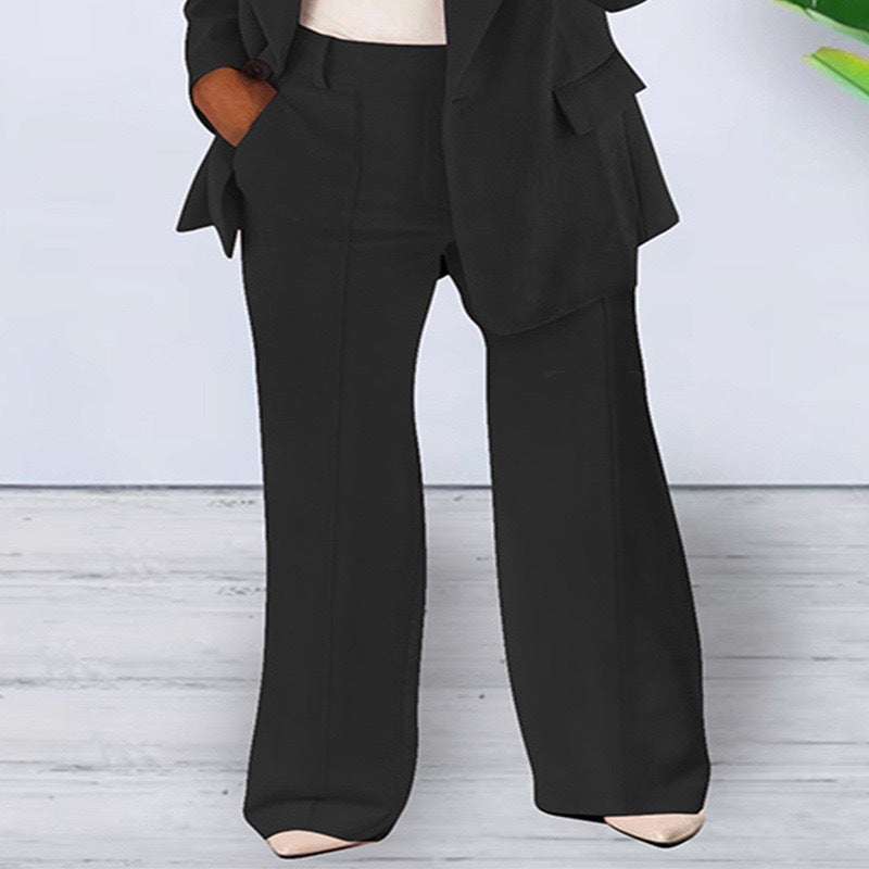 Damen nan bürotaugendes Hosenanzug Set mit weiter Hose und tailliertem Blazer Echo Archiv
