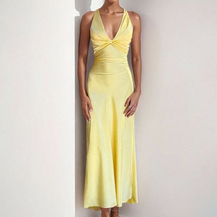 Damen Maxikleid mit elegantem Wickeldetail und fließendem Satinmaterial Echo Archiv
