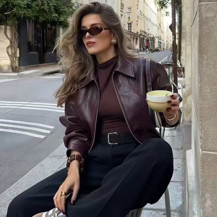 Damen nan klassische Harrington-Kunstlederjacke mit Hemdkragen, durchgehendem Reißverschluss und elastischem Saum Echo Archiv