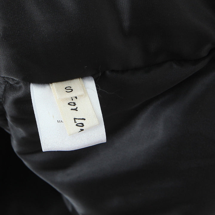 Damen Kurze boxy Funktionsjacke mit Kapuze, wattierter Isolierung und diagonalen Reißverschlusstaschen Echoarchiv