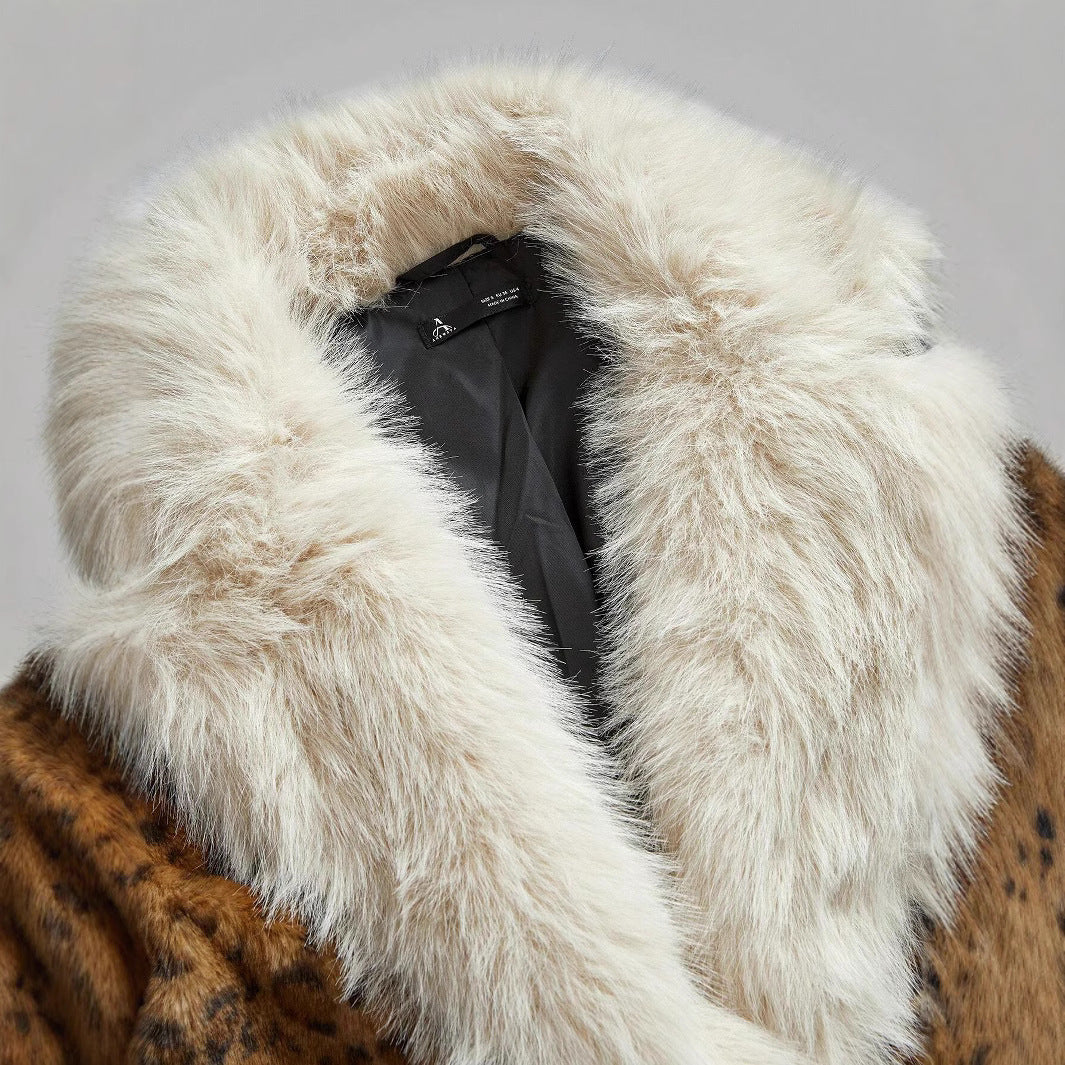 Damen Midilanger Kunstpelzmantel im Animal-Look mit abgesetztem Langhaar-Kragen und Manschetten Echo Archiv