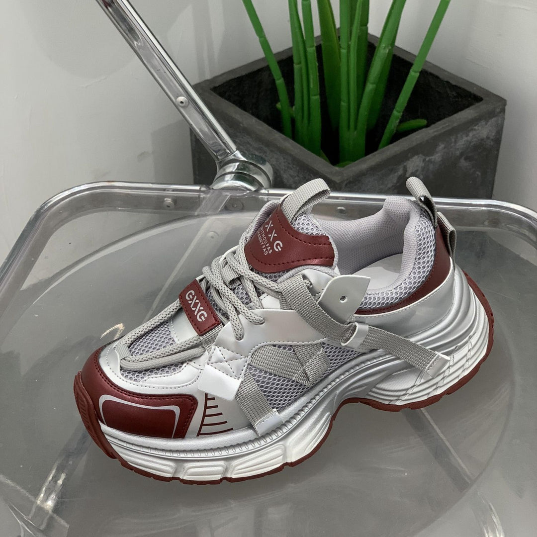 Damen Futuristische Wedge-Chunky-Sneaker mit Mesh‑Einsätzen und verstärkter Profilsohle – Névara