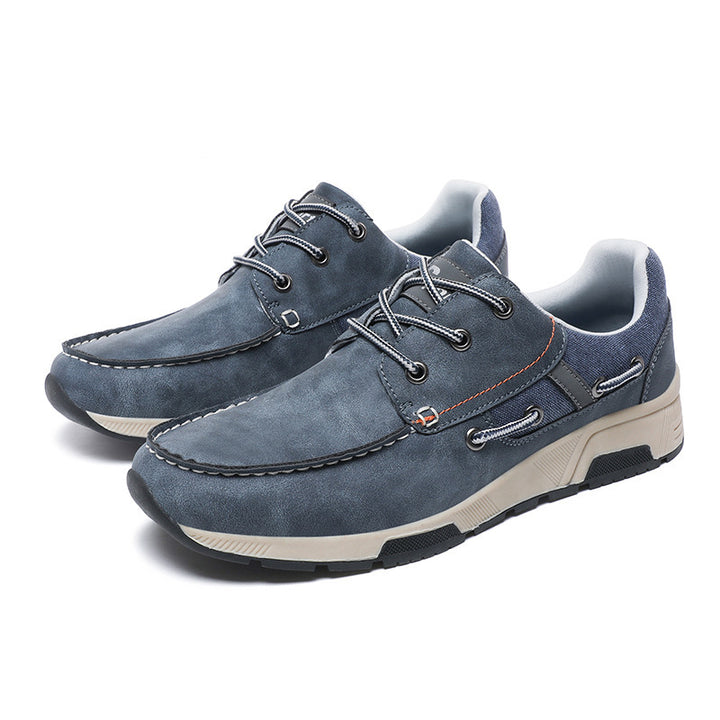 Herren nan Mokassin-inspirierter City-Sneaker mit profiliertem Gummisohlenprofil und gepolstertem Fersenkragen Echo Archiv