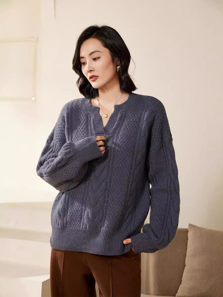 Damen Oversize Zopfstrick-Pullover mit V‑Einsatz und kaschmirähnlicher Weichheit Echoarchiv