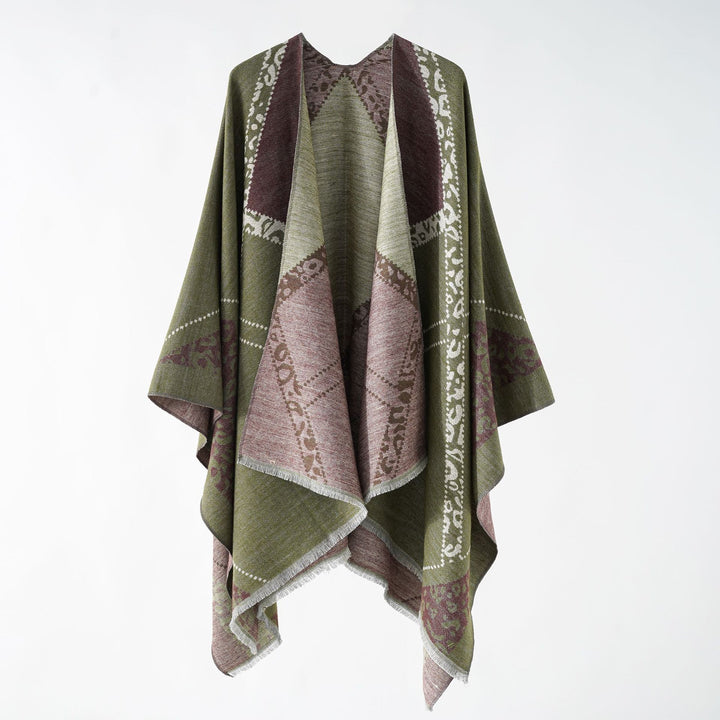 Damen Großer Double-Face Jacquard-Umhang mit Animal-Patch und feinem Fransensaum – Célinea