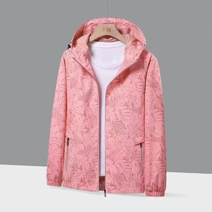Damen Atmungsaktive Kapuzenjacke mit Trendigem Blätterdruck – Célinea