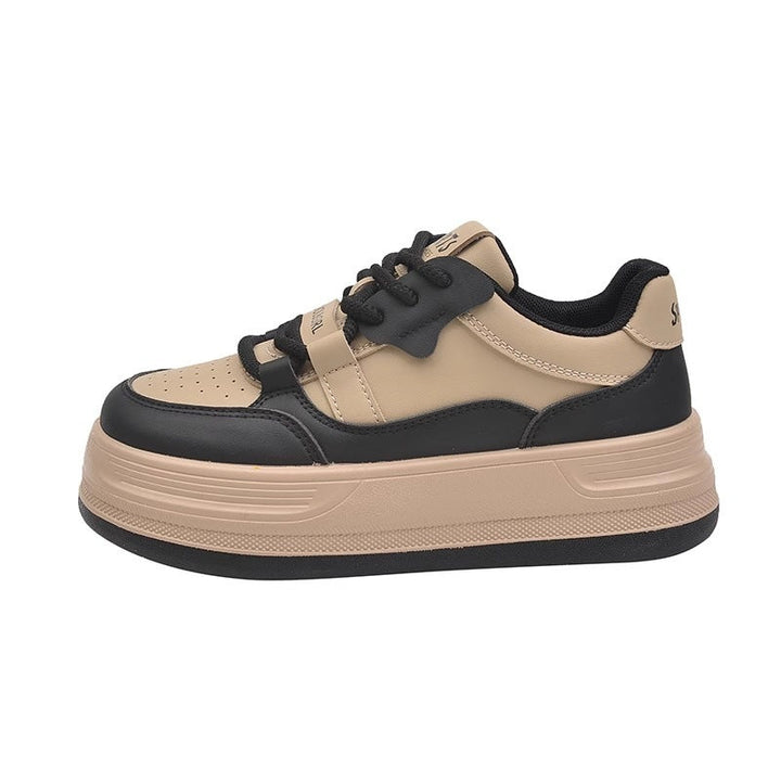 Damen Sportliche Plateau-Sneaker mit elastischen Schnürsenkeln und dämpfender Sohle Echo Archiv