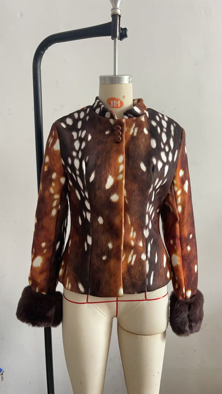 Damen Taillierte Kurzjacke mit Leopardenmuster und Kunstpelzmanschetten Echo Archiv