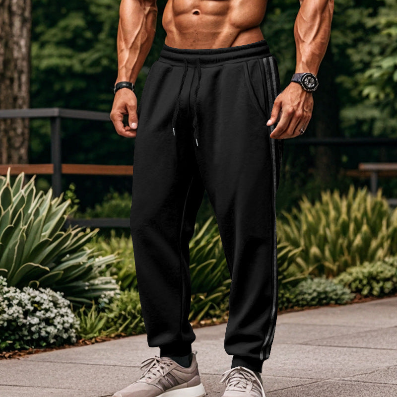 Herren sportliche Cargo-Jogginghose mit atmungsaktiven Einsätzen und elastischem Bund Echoarchiv