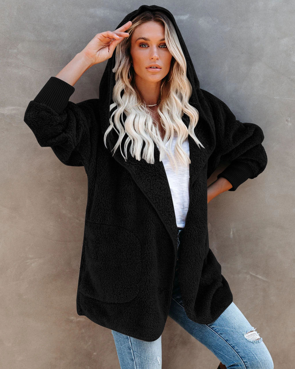 Damen Flauschige Kapuzenjacke mit Taschen und hohen Bündchen Echoarchiv